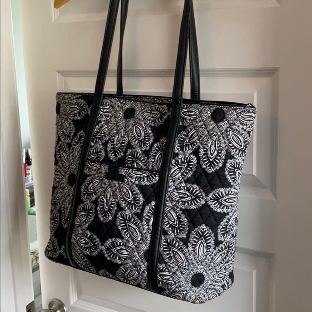Vera Bradley shoulder bag